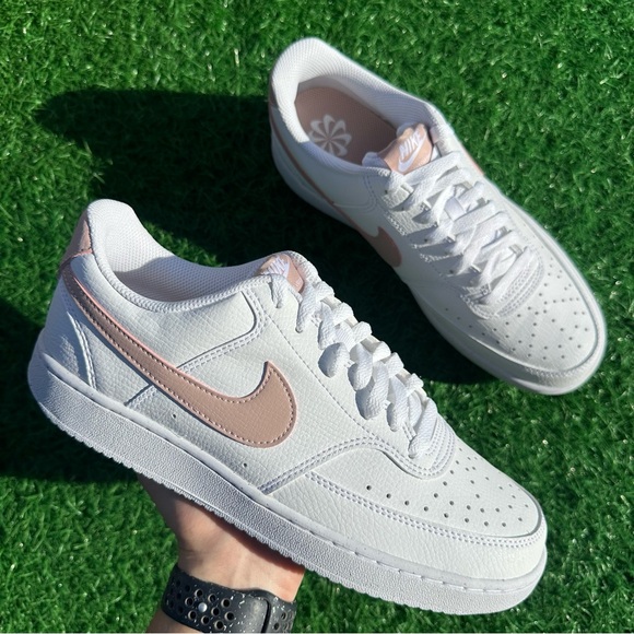 Nike Shoes - Nike Court Vision Low NN White / Pink Oxford